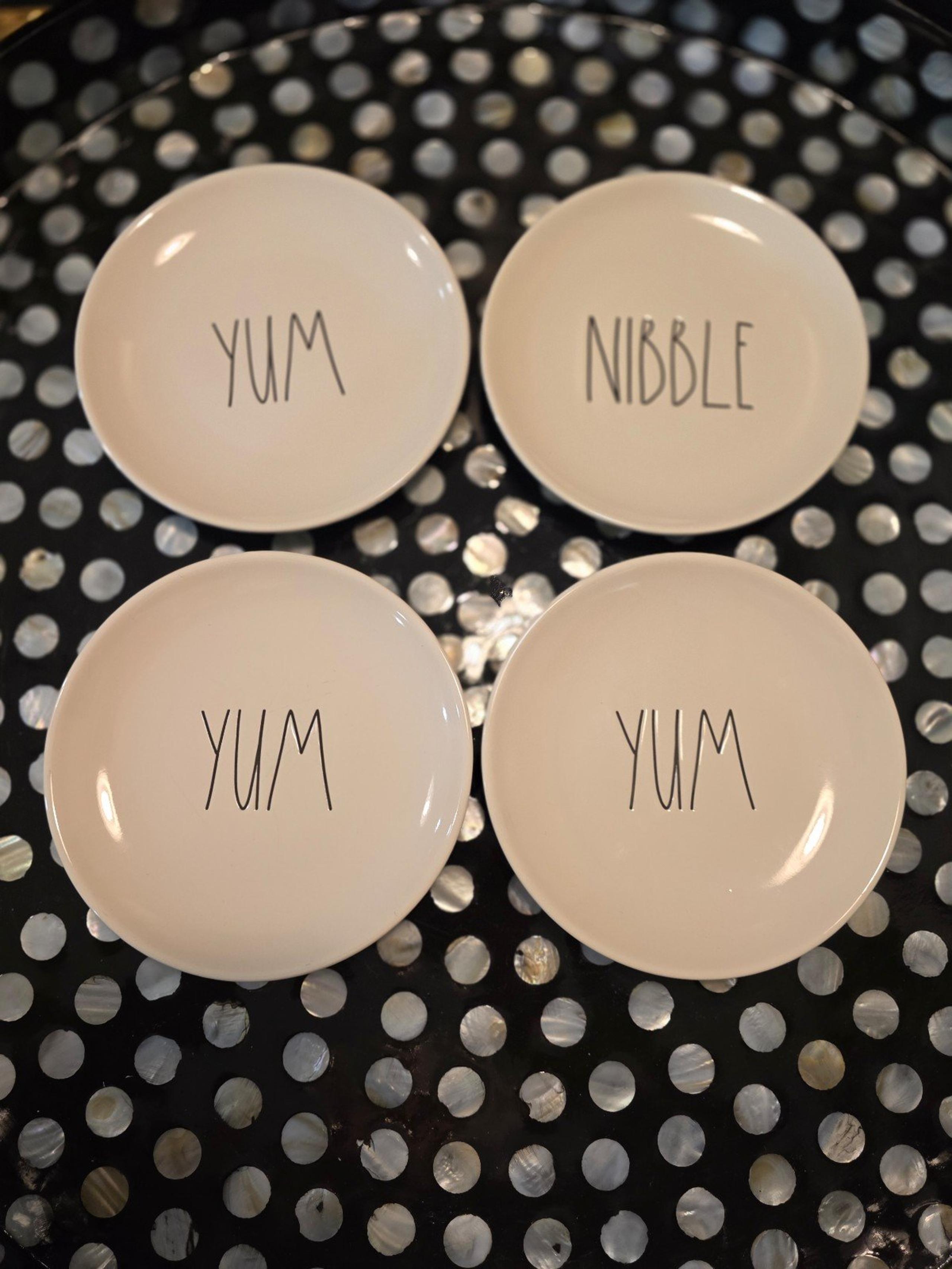 Rae Dunn SET of (4) Appetizer Plates
