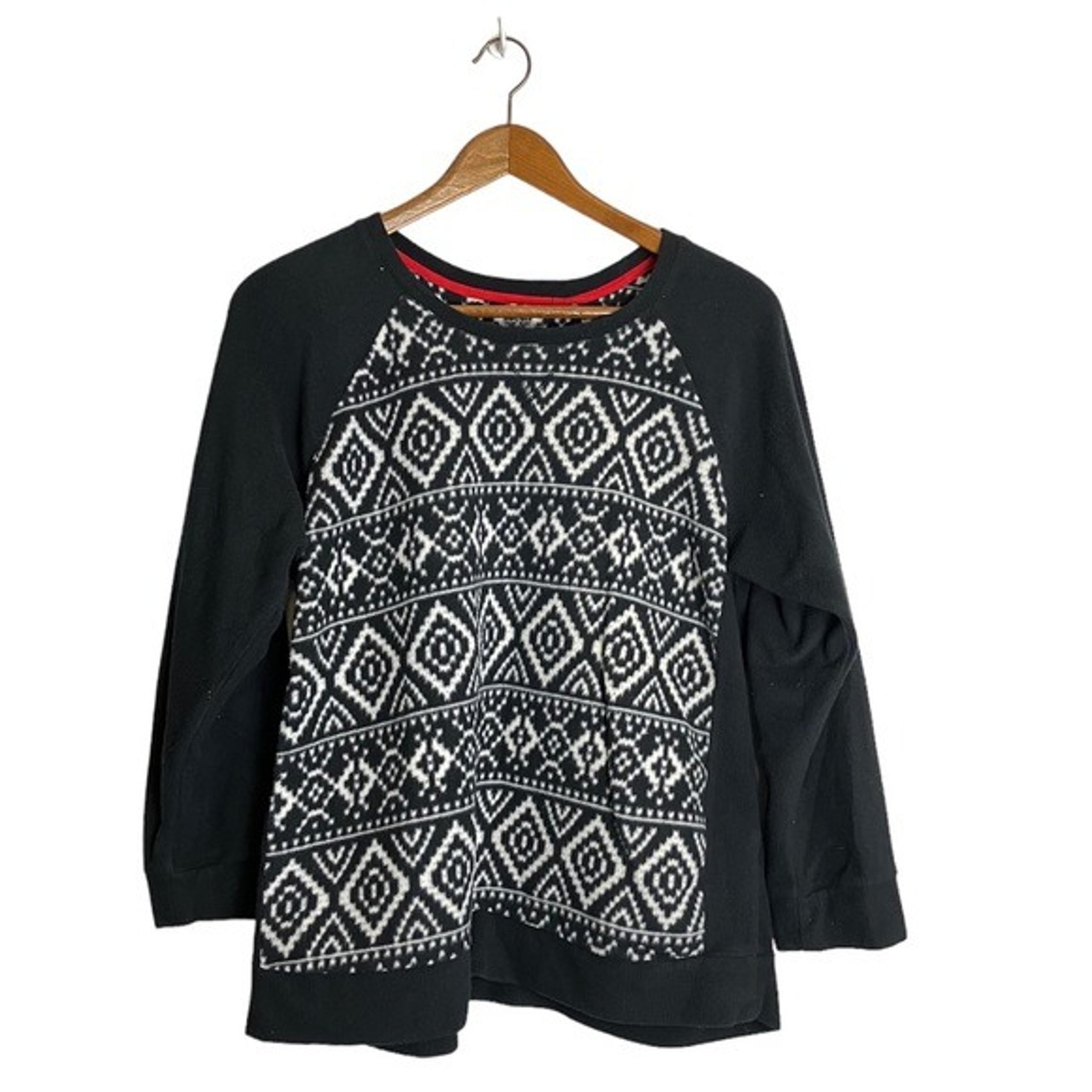 Cuddl Duds Black White Long Sleeve Super Soft Sweater Top