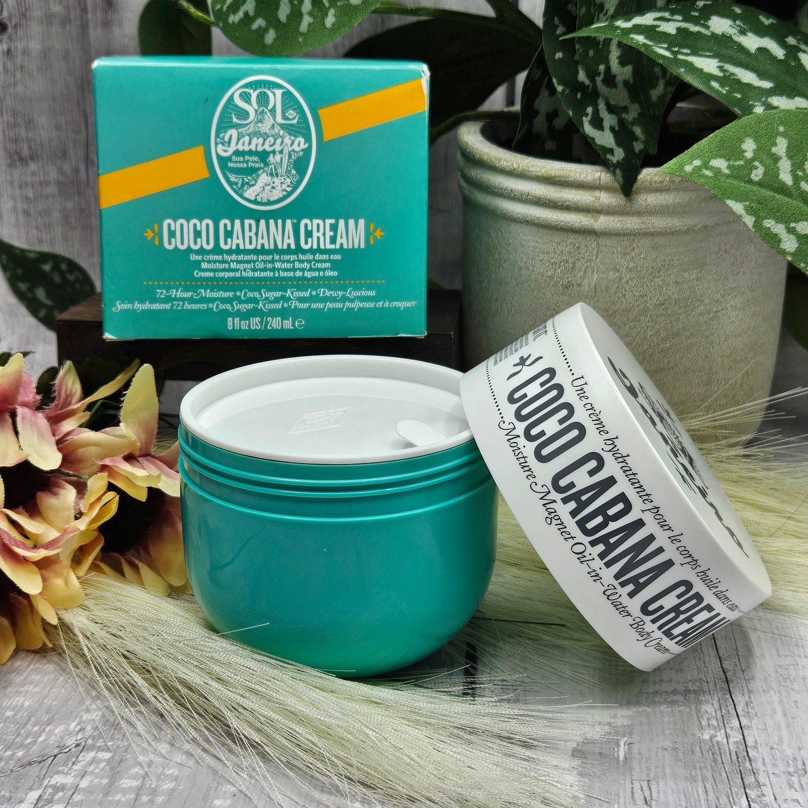 Coco Cabana Cream by Sol de Janeiro for Unisex 8 oz immersed in plush hydration