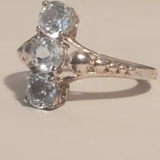Sz 7.5 estate vintage 925 sterling silver blue topaz 3 vertical stone ring