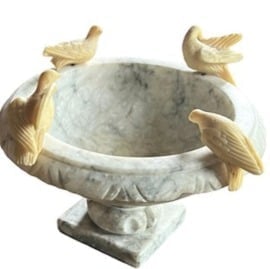 Vtg Hand Carved Italian Marble Pedestal Bird Bath/Fruit Bowl w/4 Removable Doves