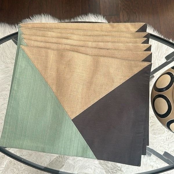 West Elm Geometric Linen Blend Set of 6 Placemats
