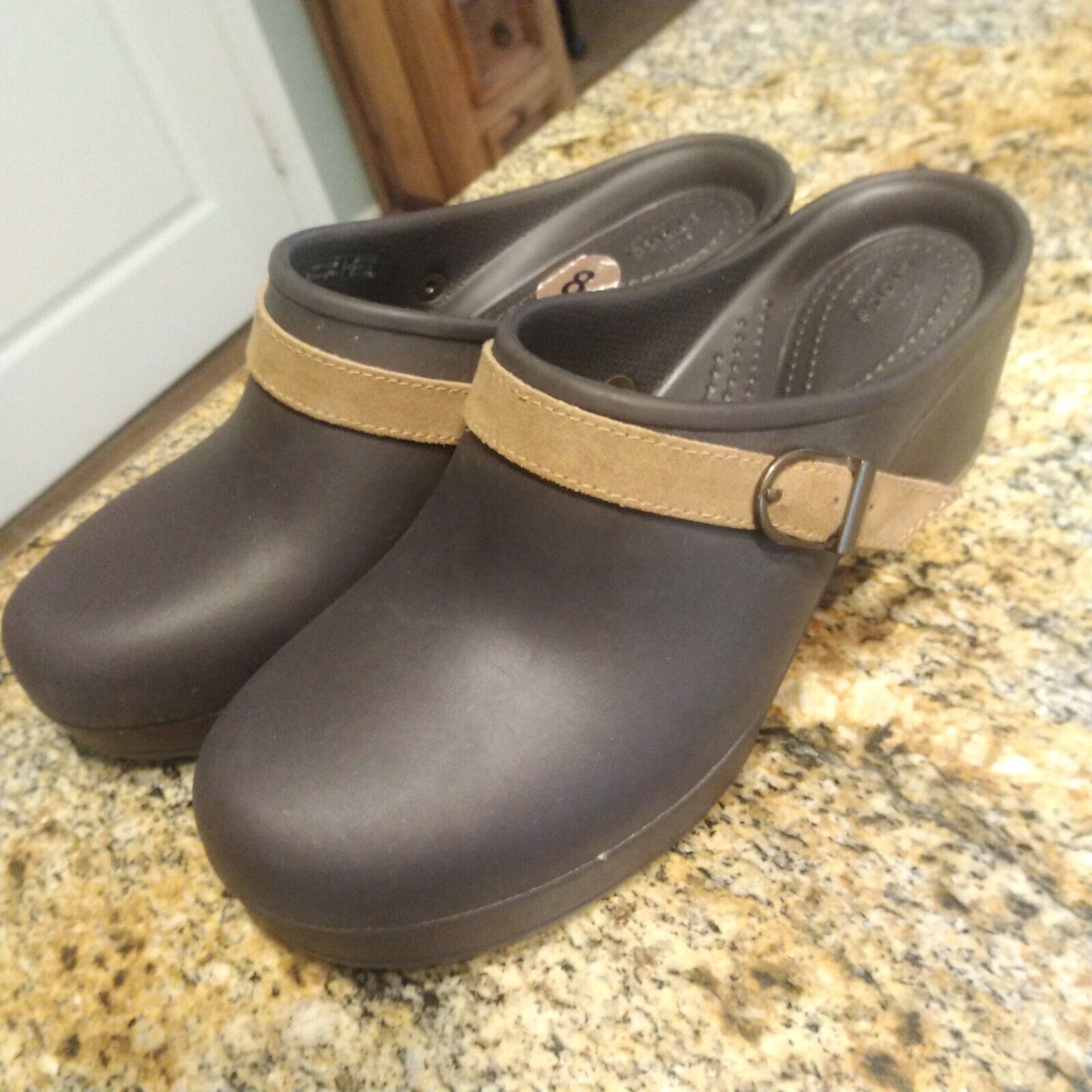 Crocs Sarah Croslite Mule Clog Shoes Brown Slip On Comfort Women's Sz 8 203631