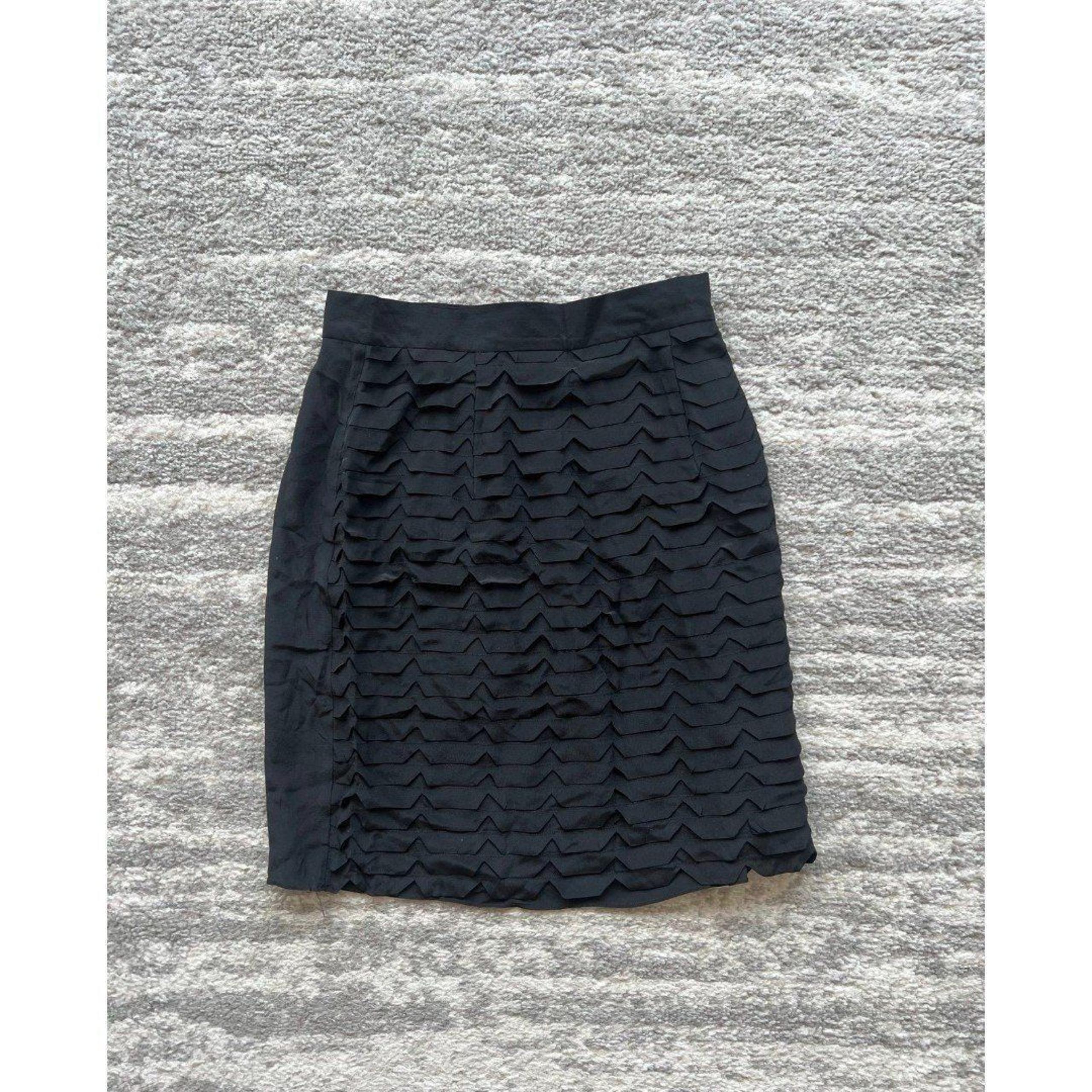Madison Marcus Women Black Ruffle Layered Mini Skirt Glam Minimalist Night Out