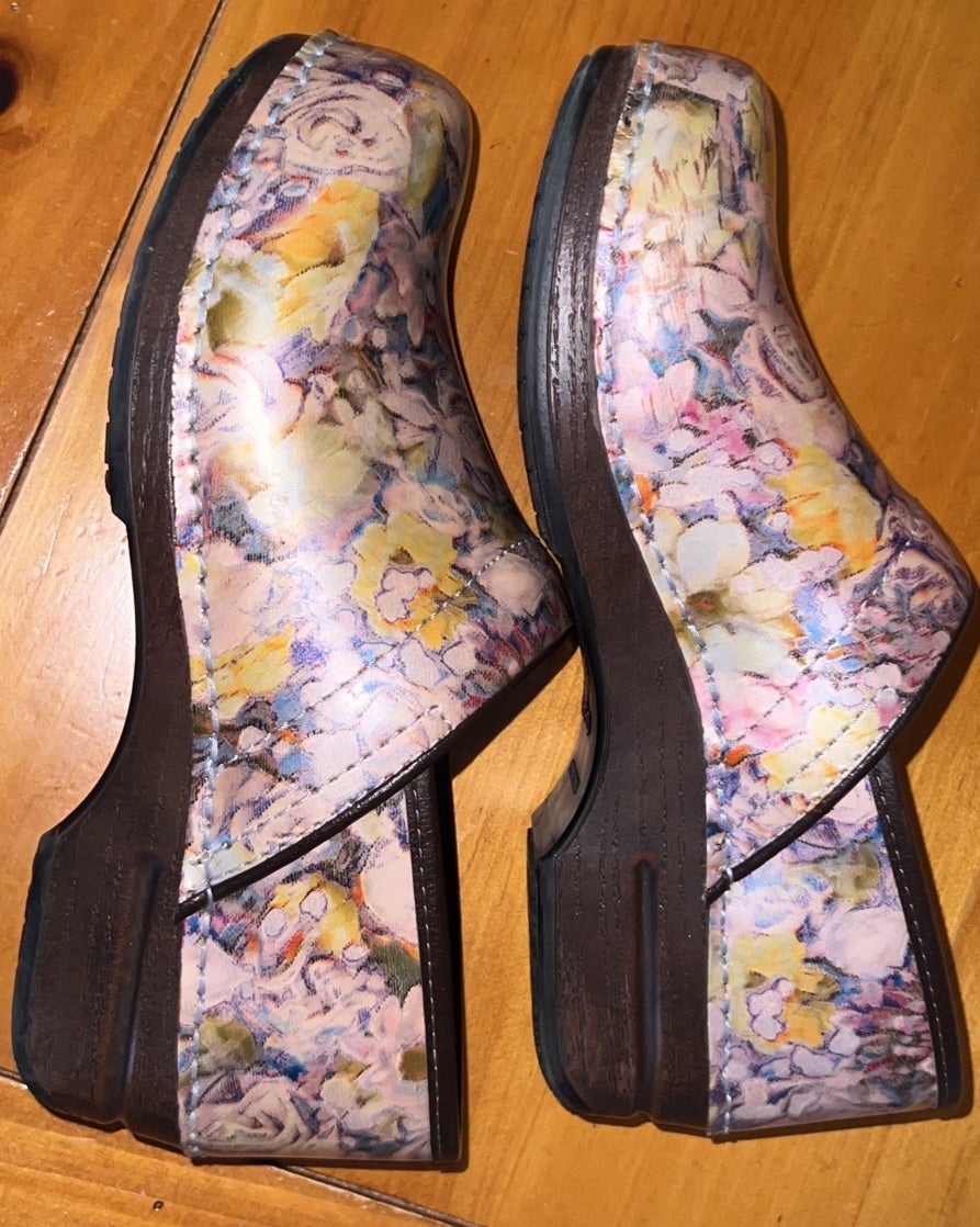 Dansko xp women’s size 40 clogs