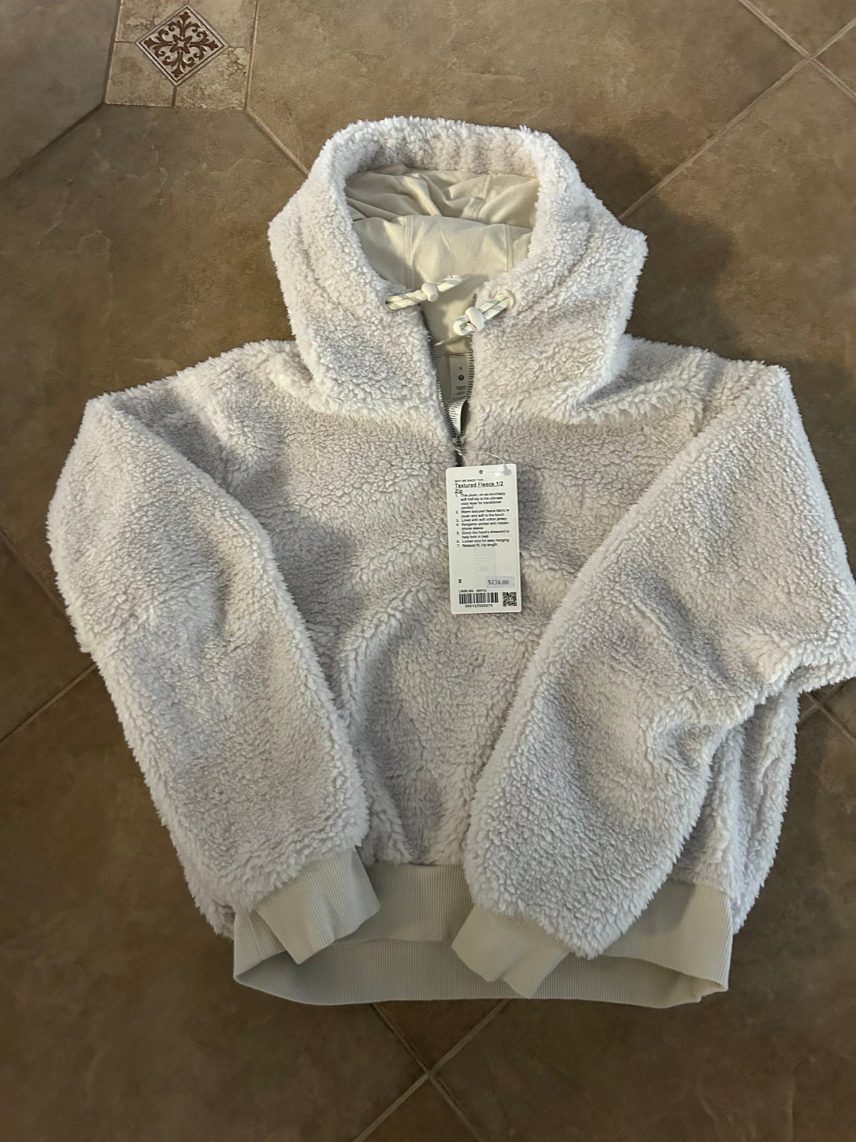Lululemon Fleece NWT size 8