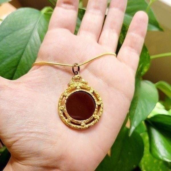 Vintage Ornate Burgundy Pendant Necklace