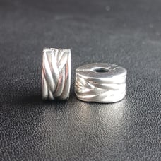 Pandora Polished Ribbons Clip Charm