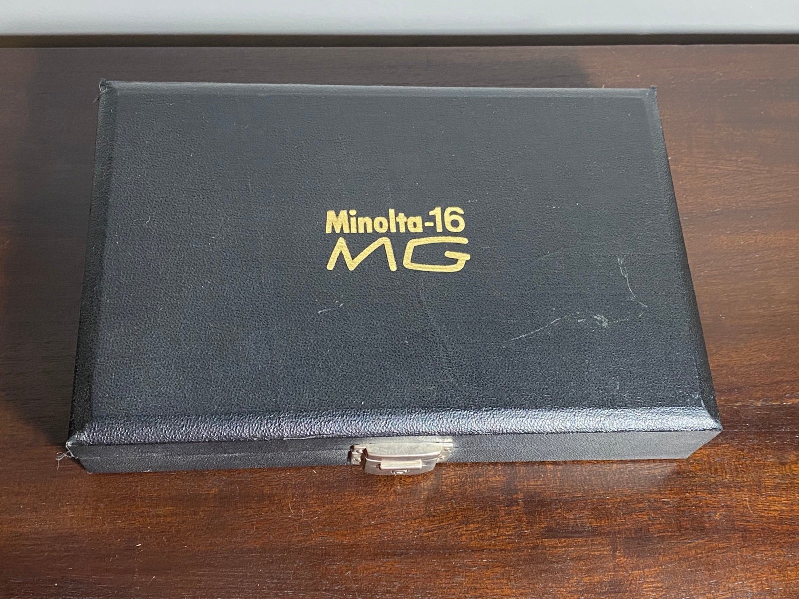 Minolta-16 MG vintage “spy camera”