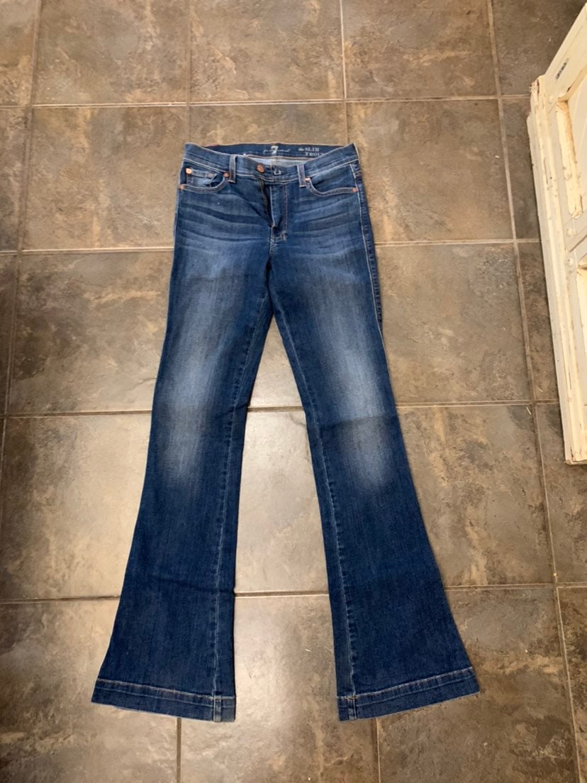 7 for all mankind