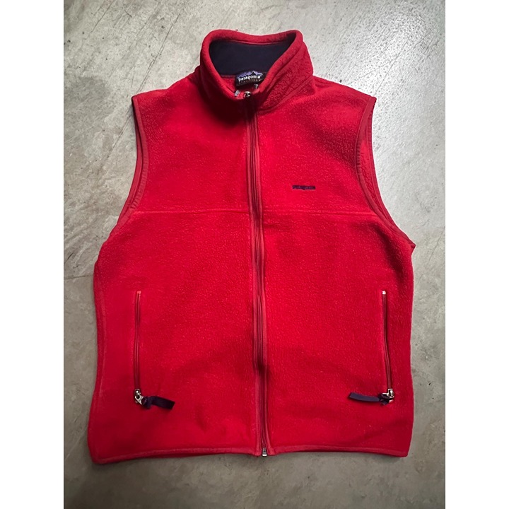 Patagonia Red Fleece Vest. Size Medium