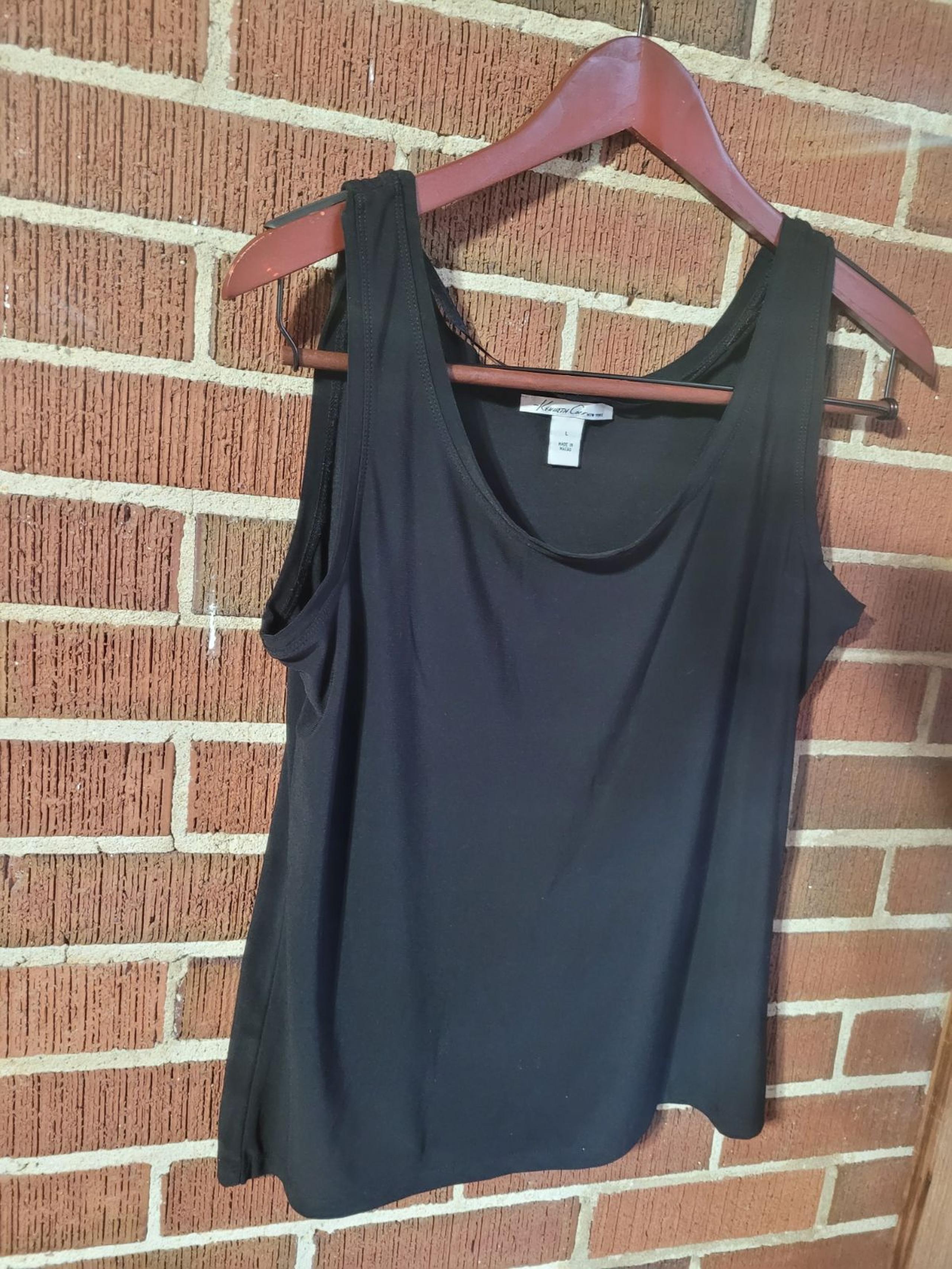 Kenneth Cole tank top size large