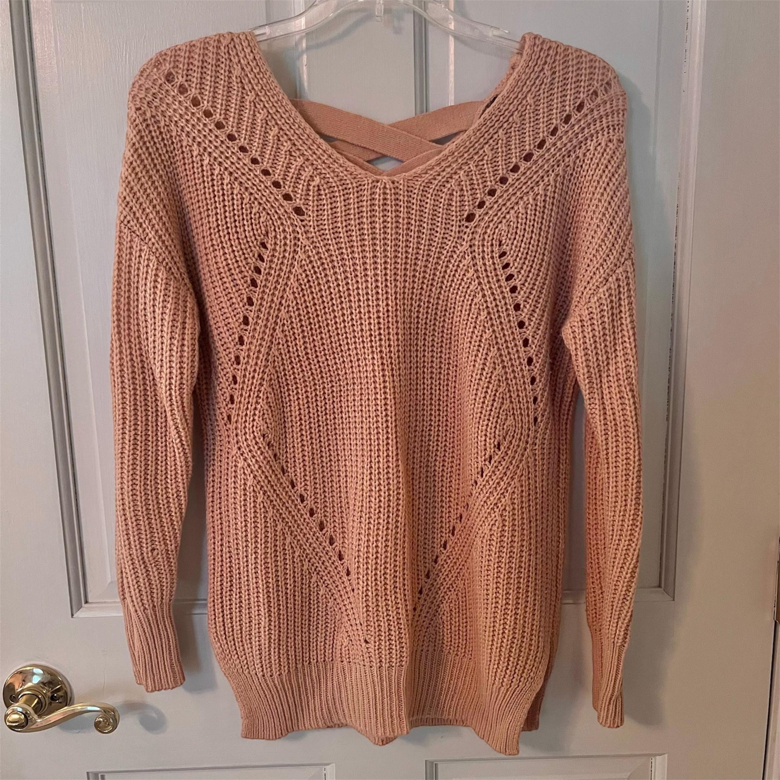 RUE21 Women’s Pink Knit Long Sleeve Sweater