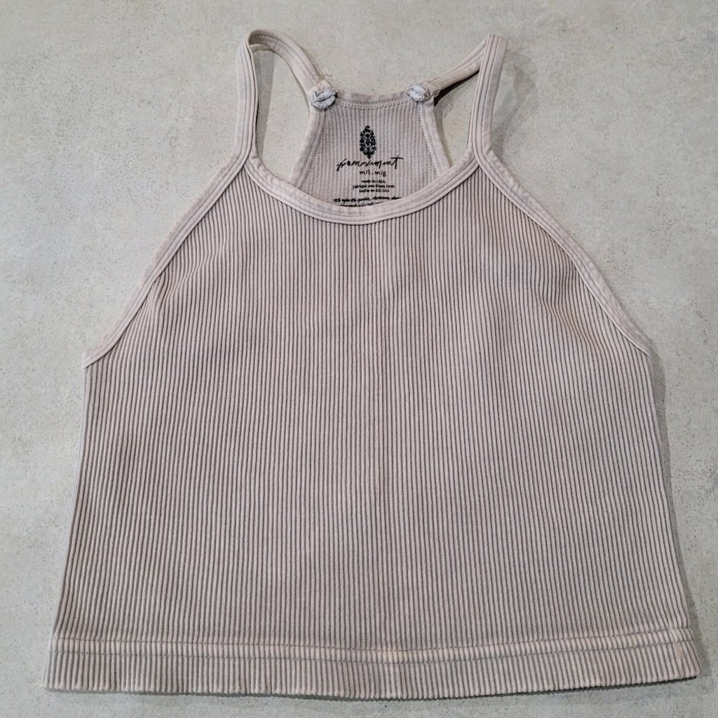 Free People Movement Happiness Runs Crop in Stone Eagle NWOT M/L