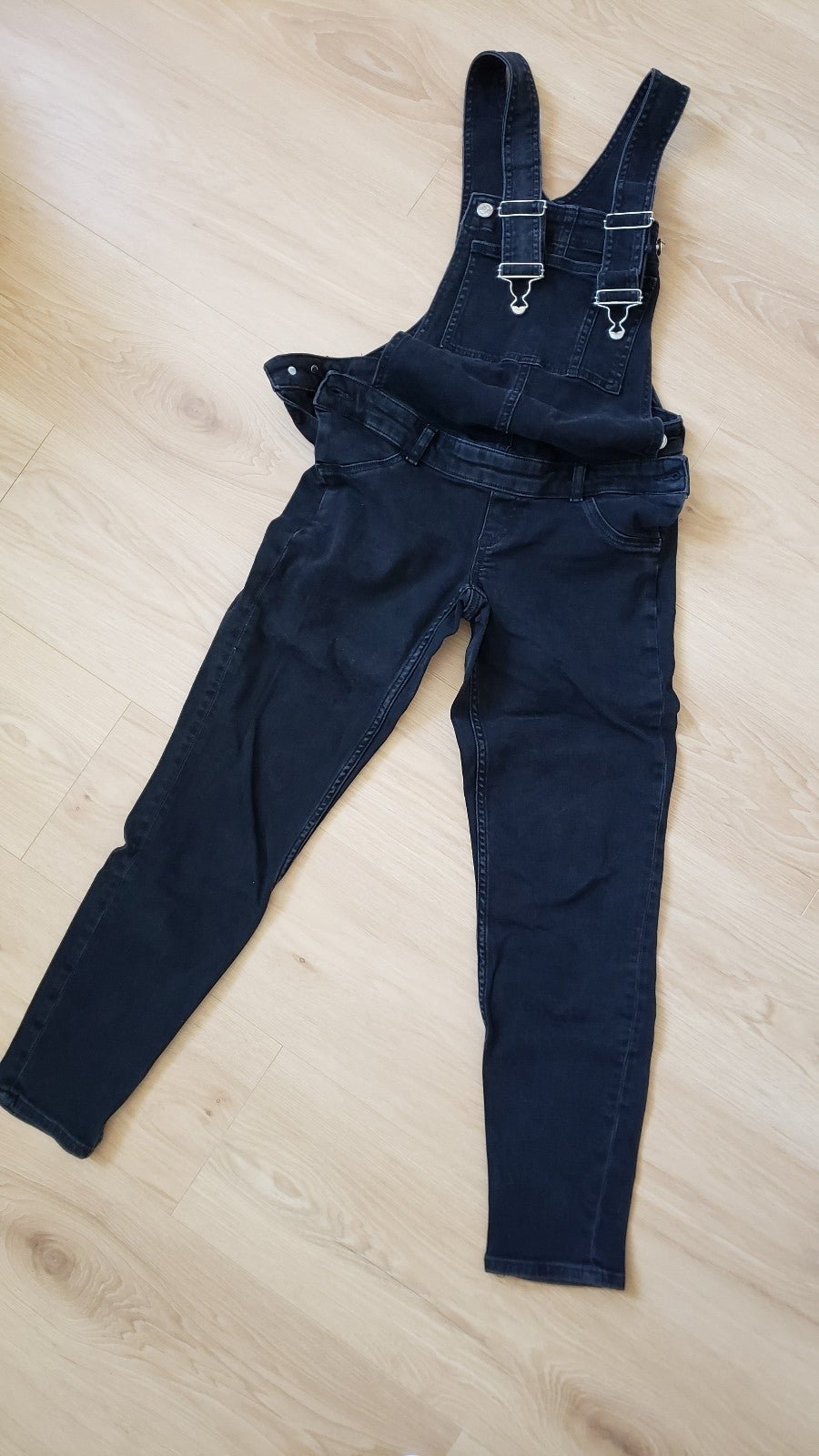 maternity jeans and pants