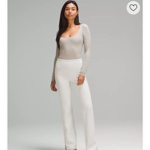 Lululemon Wundermost Ultra-Soft Nulu Square-Neck Long-Sleeve Bodysuit size L NWT