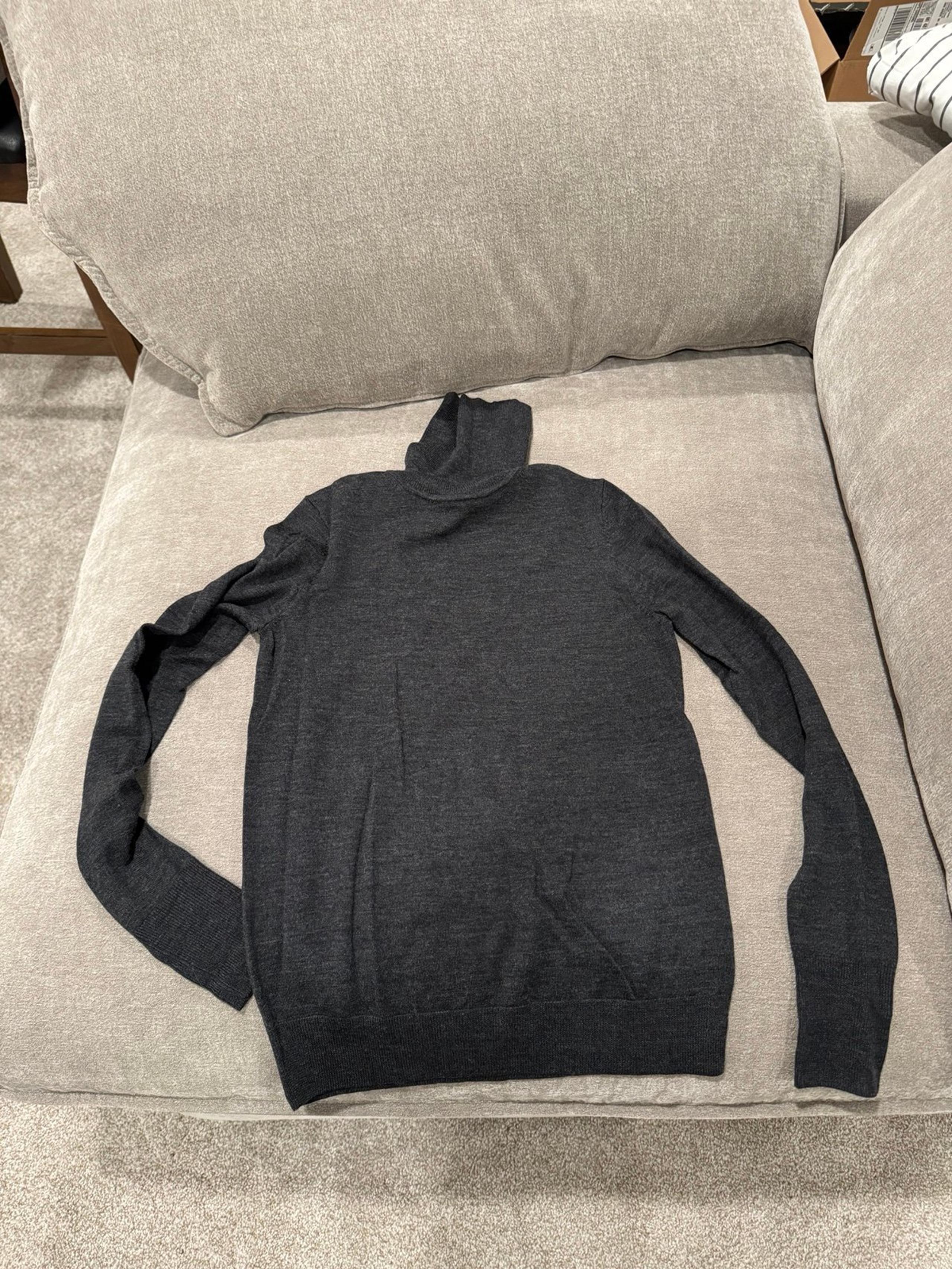 Uniqlo Women’s Turtleneck Knitwear Size XS