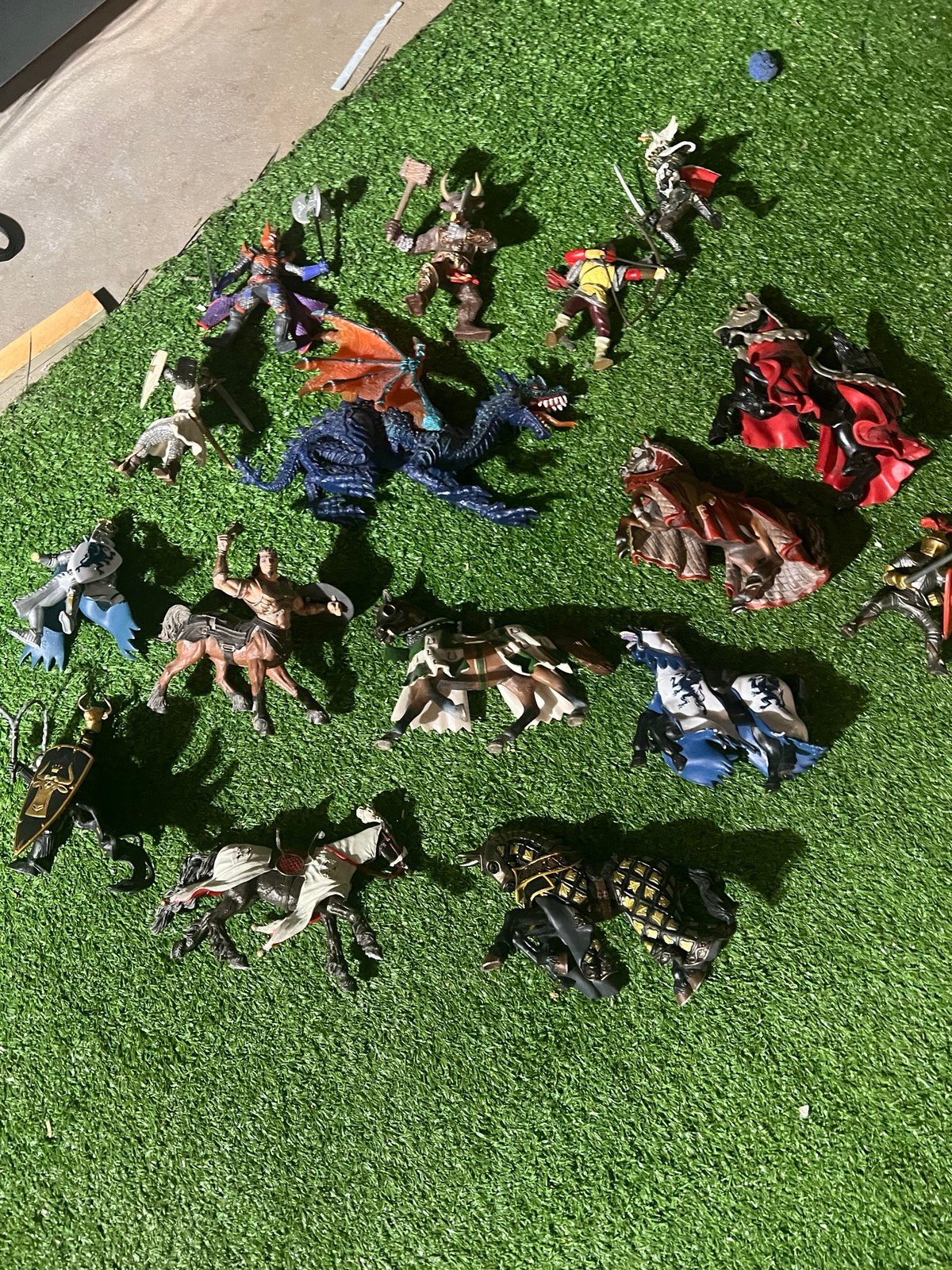 Knights and horses medieval lot