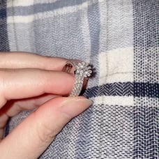 18k white gold ring size 7