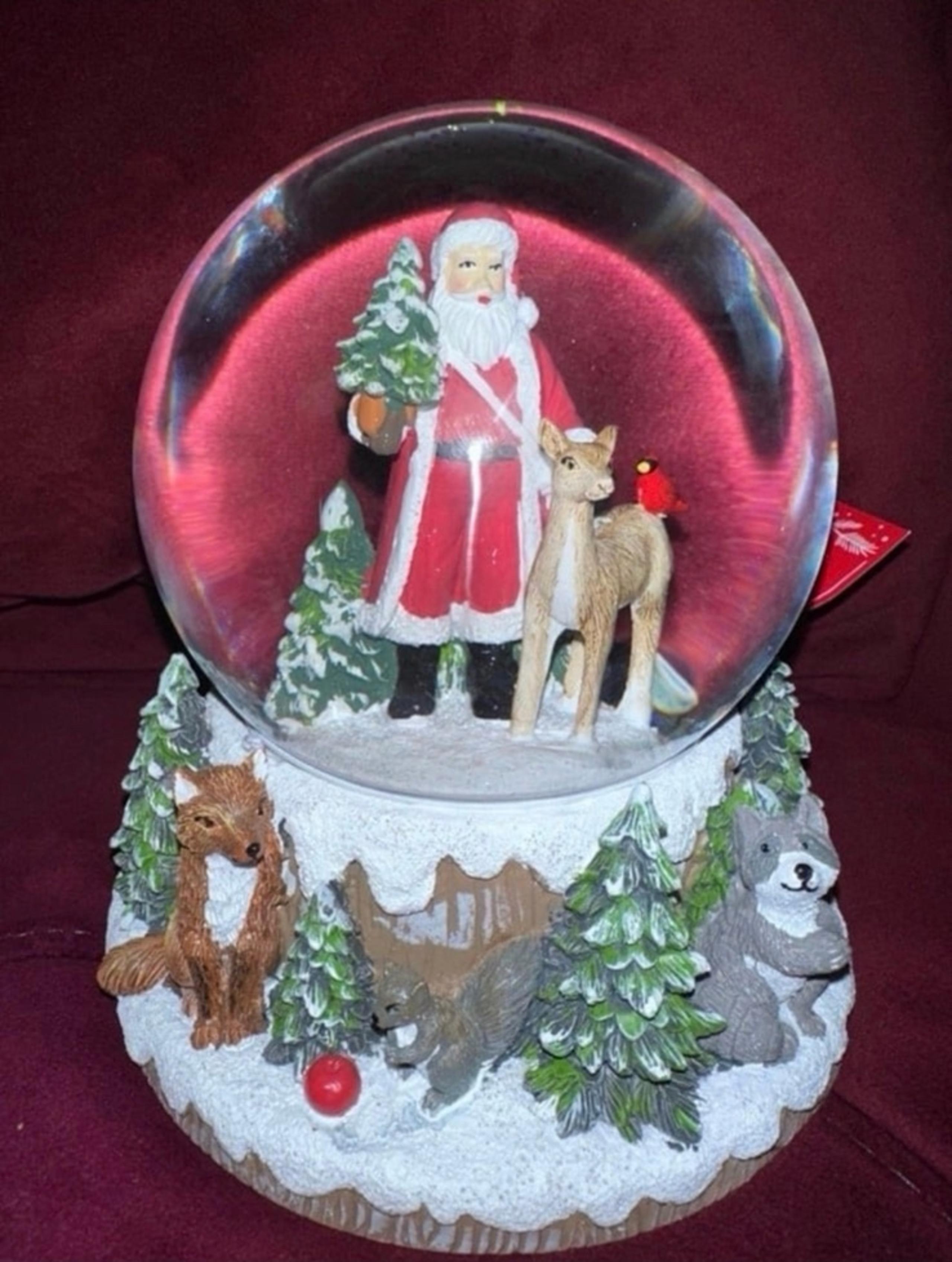Martha Stewart Santa Claus Musical Snow Globe
