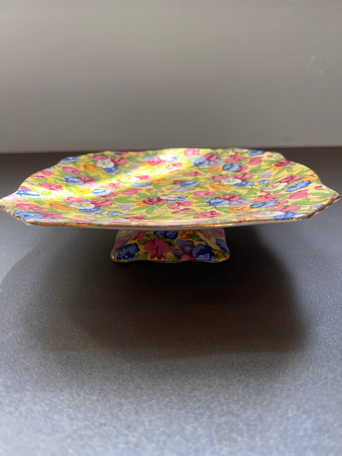 Royal Winton Grimwades “Sweet Pea” 8” Footed Cake Plate