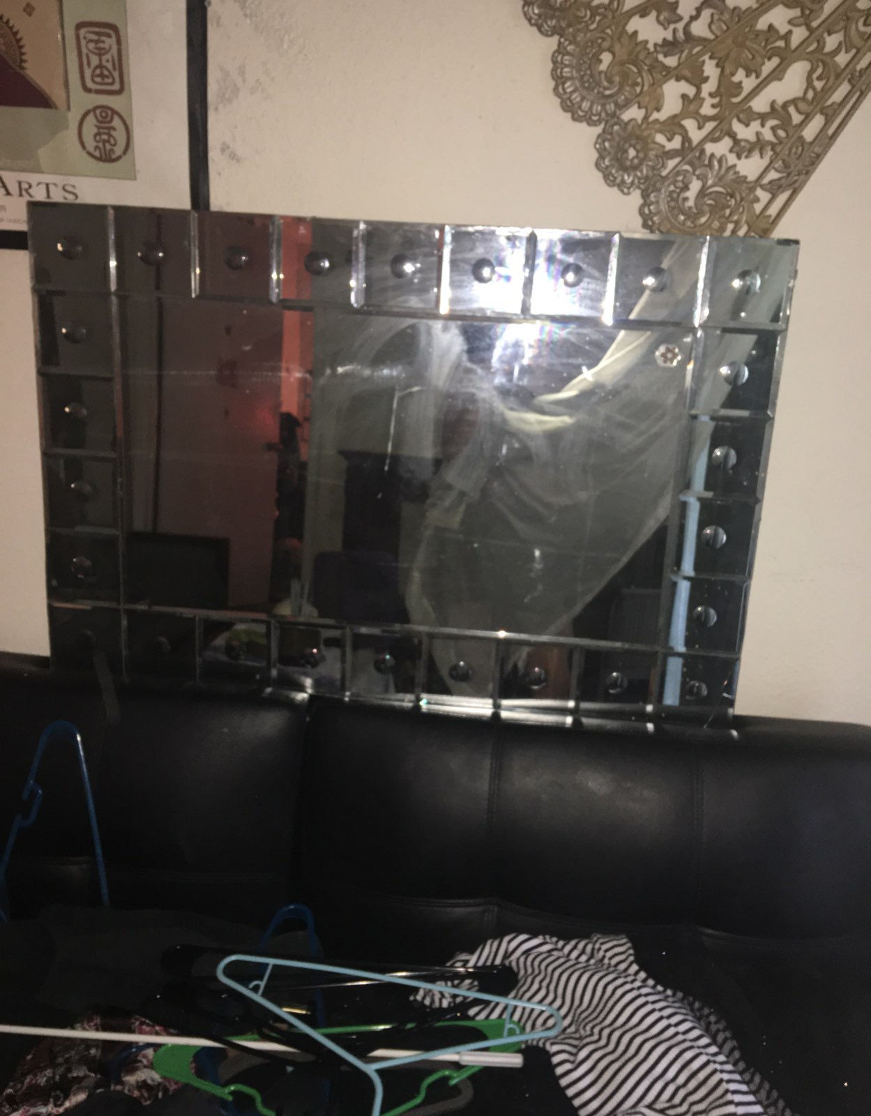 Hollywood style mirror