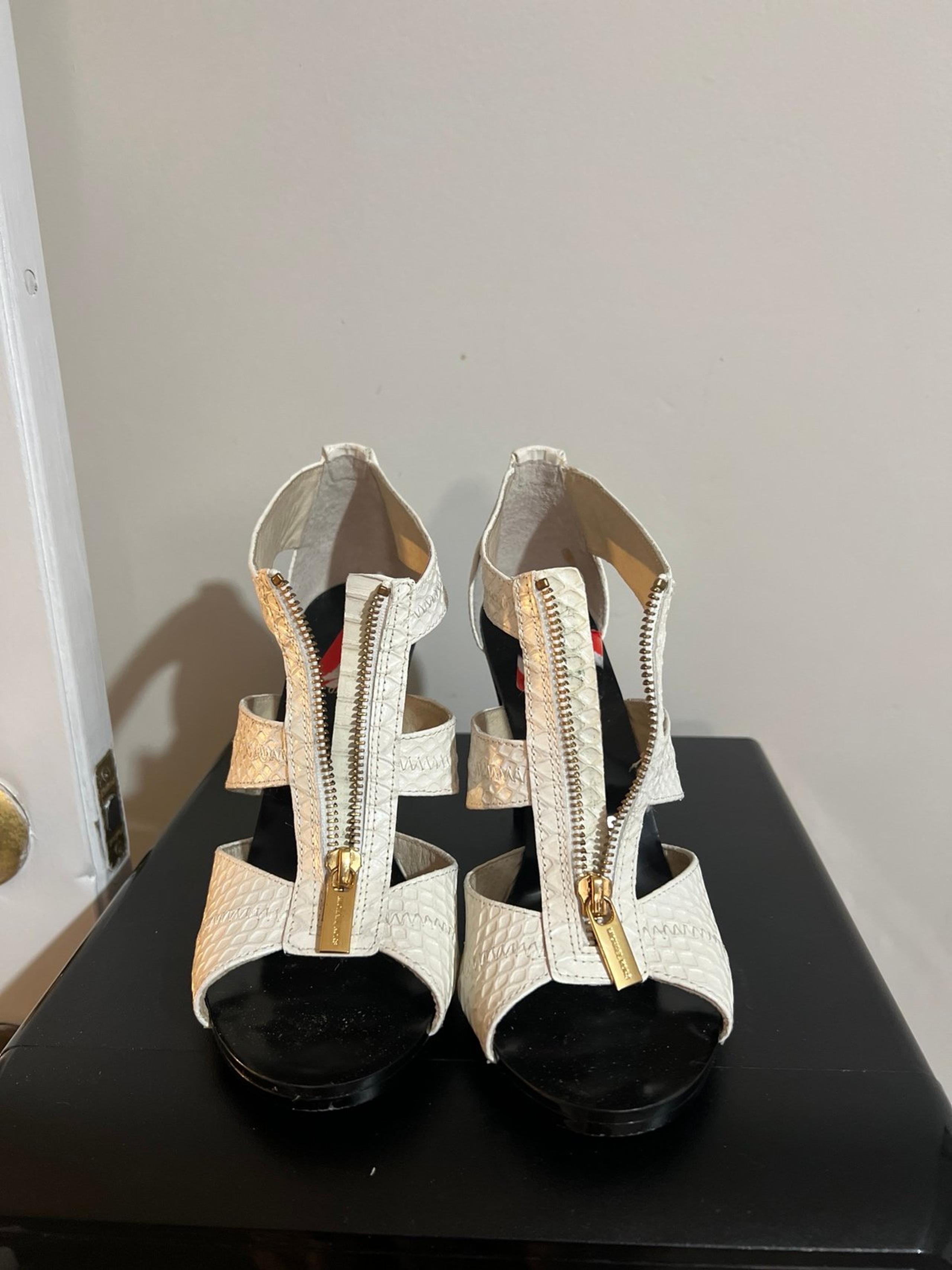 michaels kors sandals