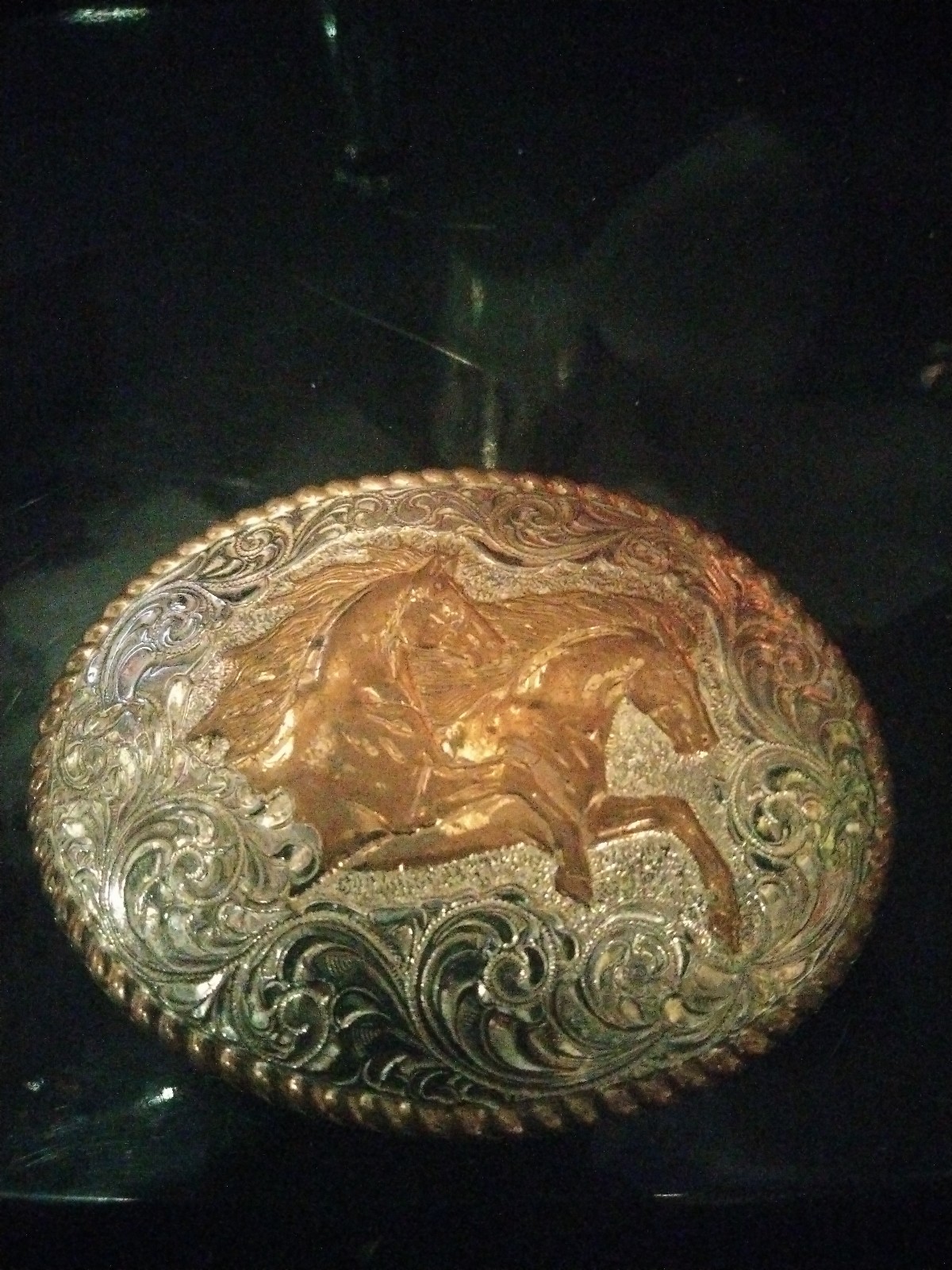 CRUMRINE WESTERN BELT BUCKLE WILD HORSES OVAL GOLD SILVER