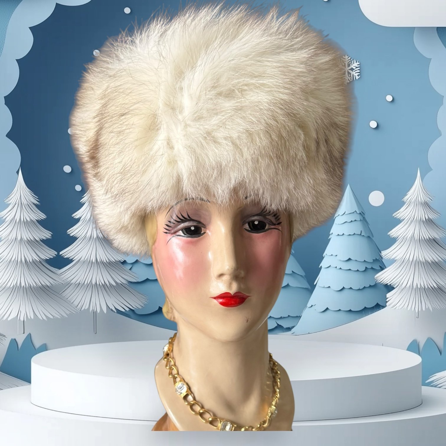 Amazing vintage 50’s blue fox fur hat