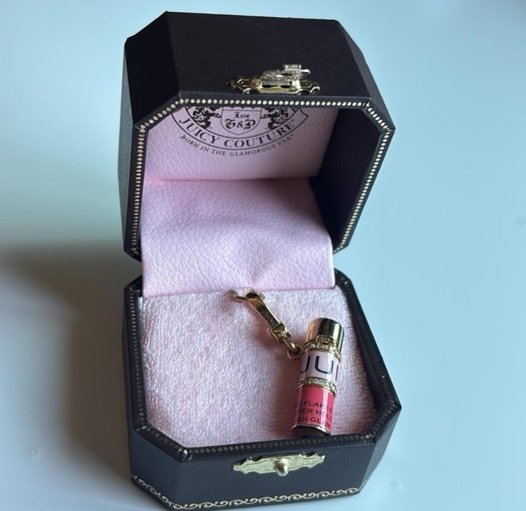 Juicy Couture