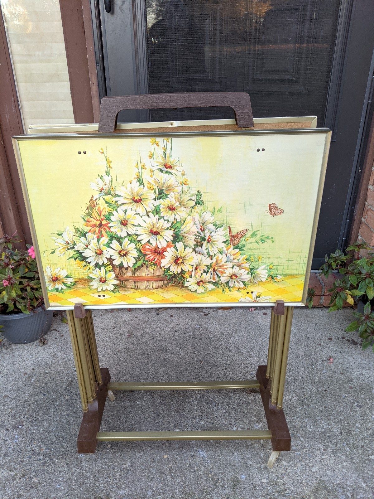 Vintage TV trays set of 4 with stand flower butterfly