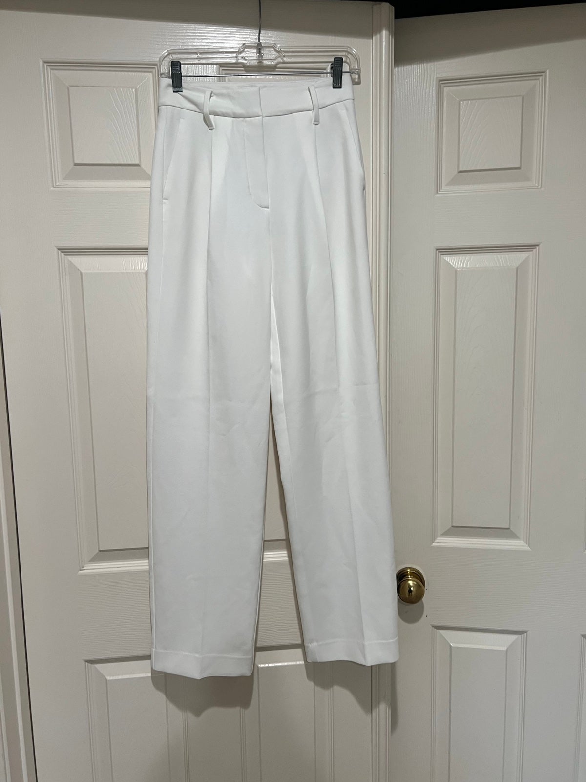 Wilfred Aritzia White Wide Leg Pants Size 0. Waist 26 L