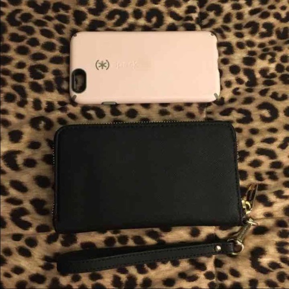 Michael Kors iPhone 6/6s wallet wristlet