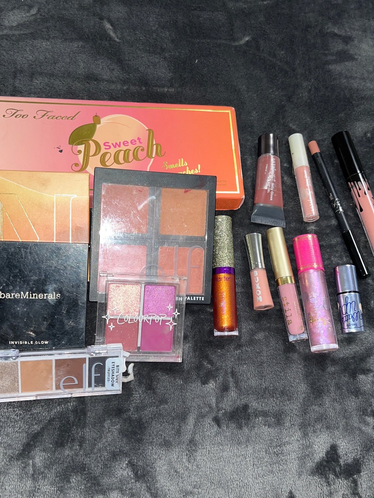 Makeuo bundle BRAND NAMES!!