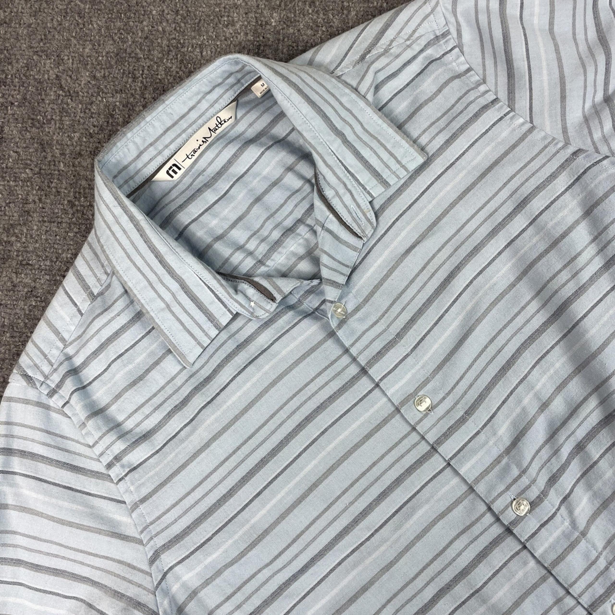Travis Mathew Shirt Medium Blue Button Up Short Sleeve Stretch Golf Casual Men's