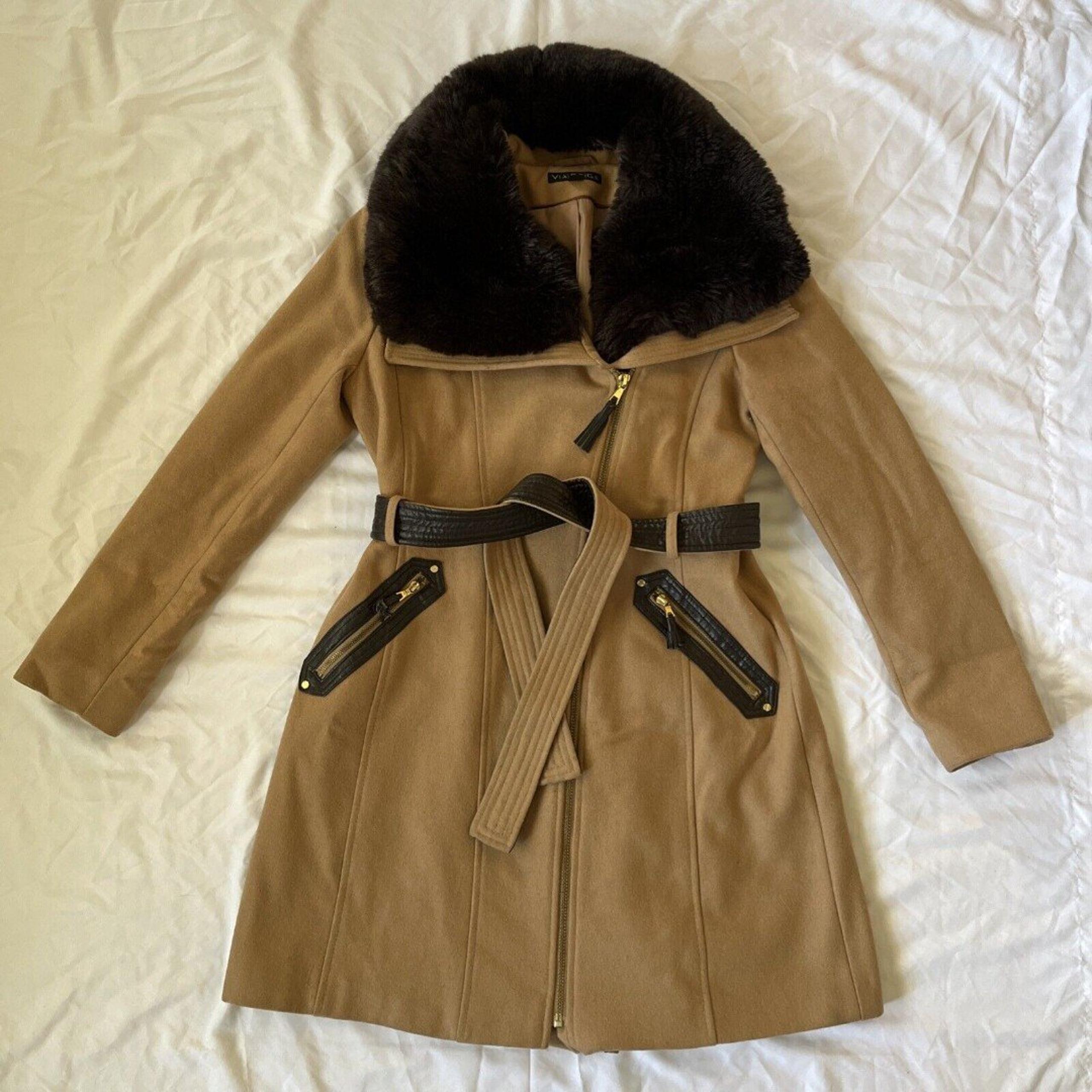 Vintage Via Spiga Women's Asymmetric Wool Blend with Faux Fur Collar Coat