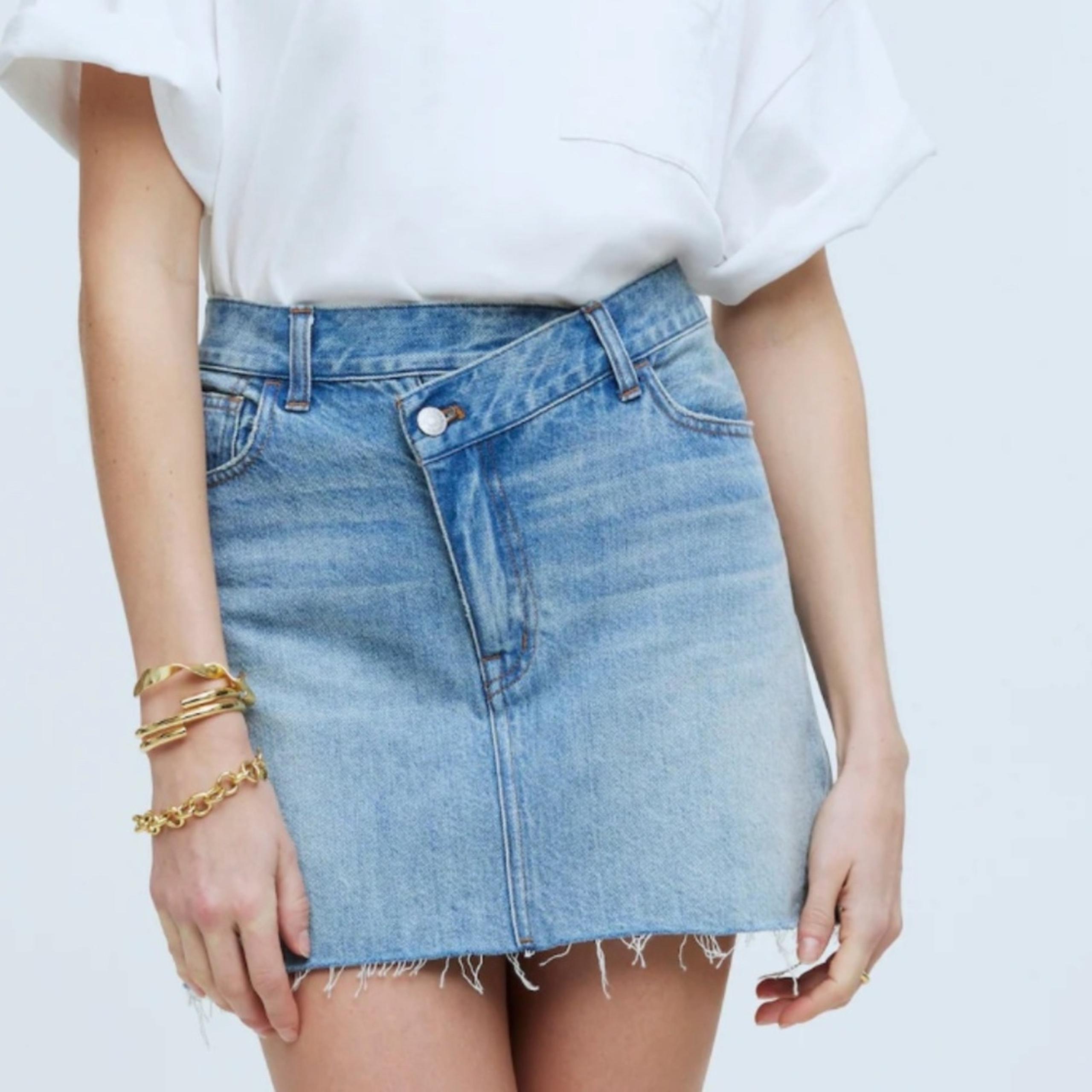 Madewell Denim Crossover-Waist Mini Skirt - laden wash