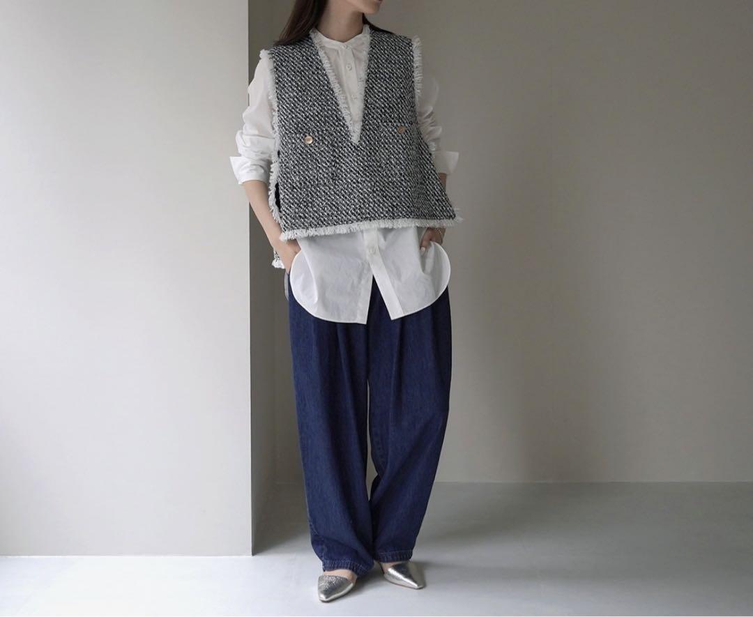 Brand New with Tag ⭐︎ Cyan Tokyo Tweed Vest