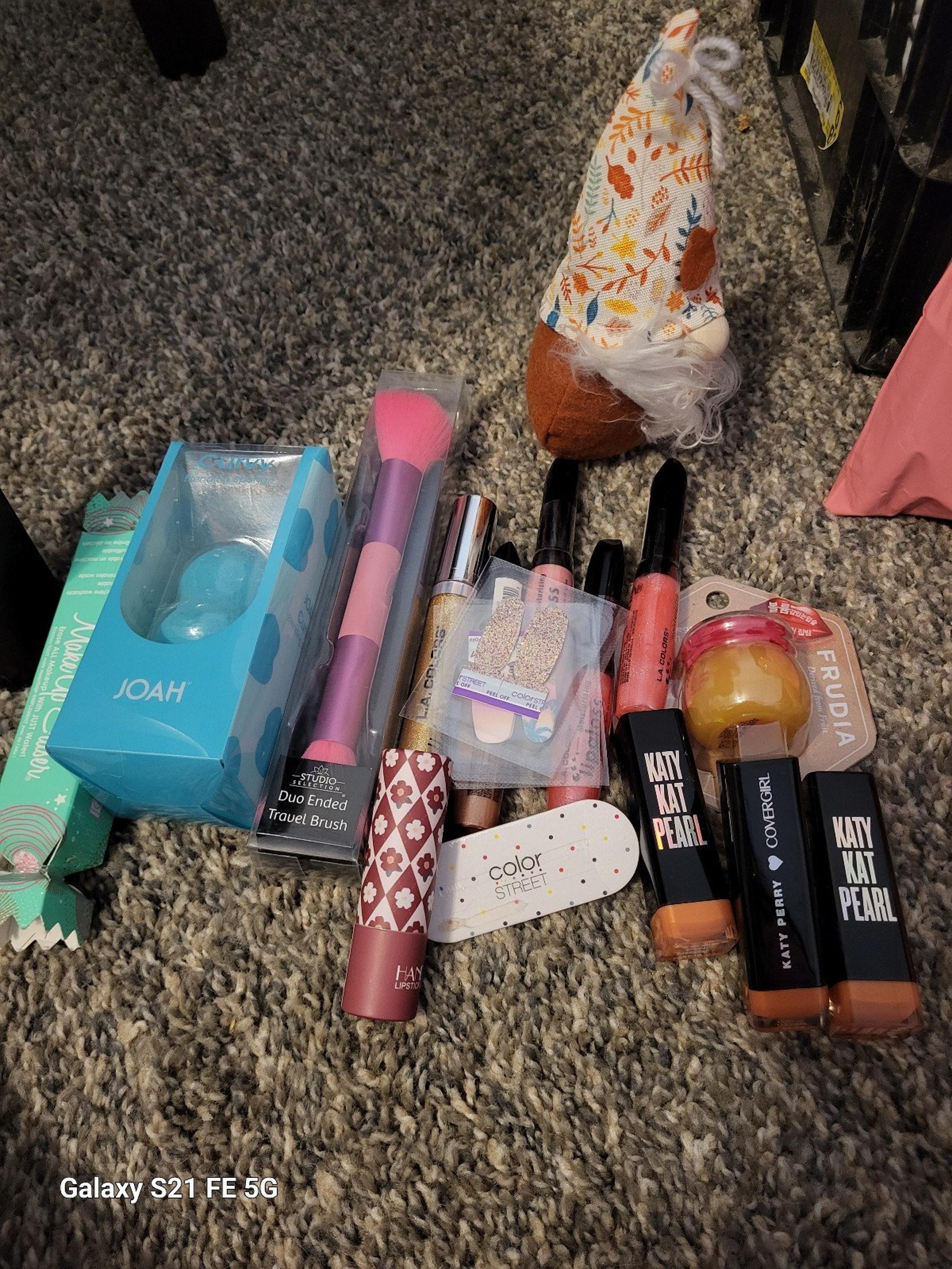 Makeup bundle