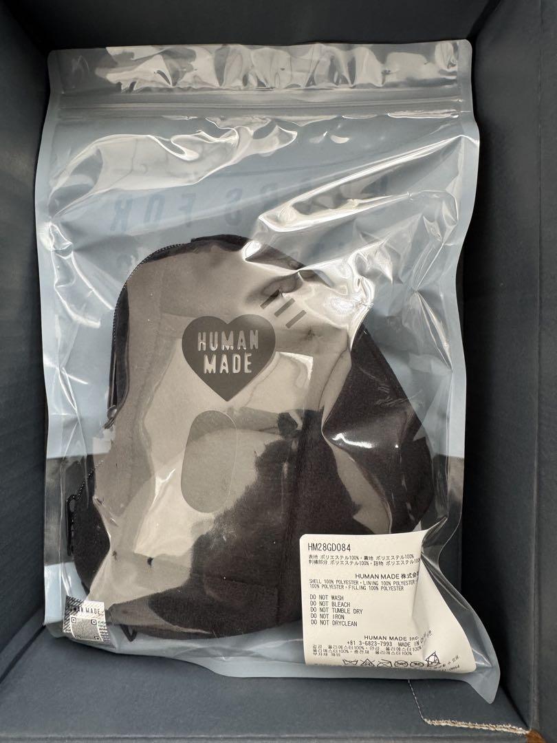 HUMAN MADE Heart-Shaped Pass Case