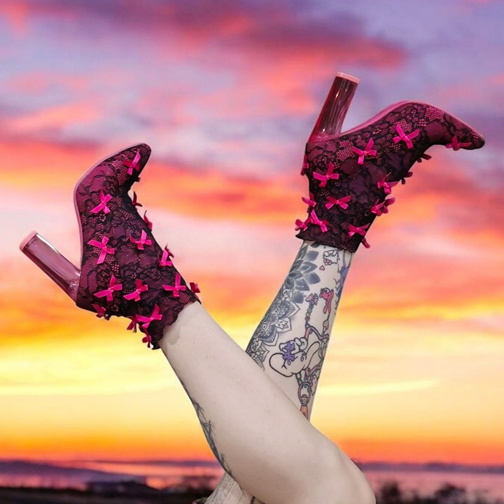 Sugar Thrillz Pink Stretch Lace Booties W/ Transparent Heel & Bow Accents Sz 7