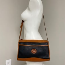 Dooney & Bourke