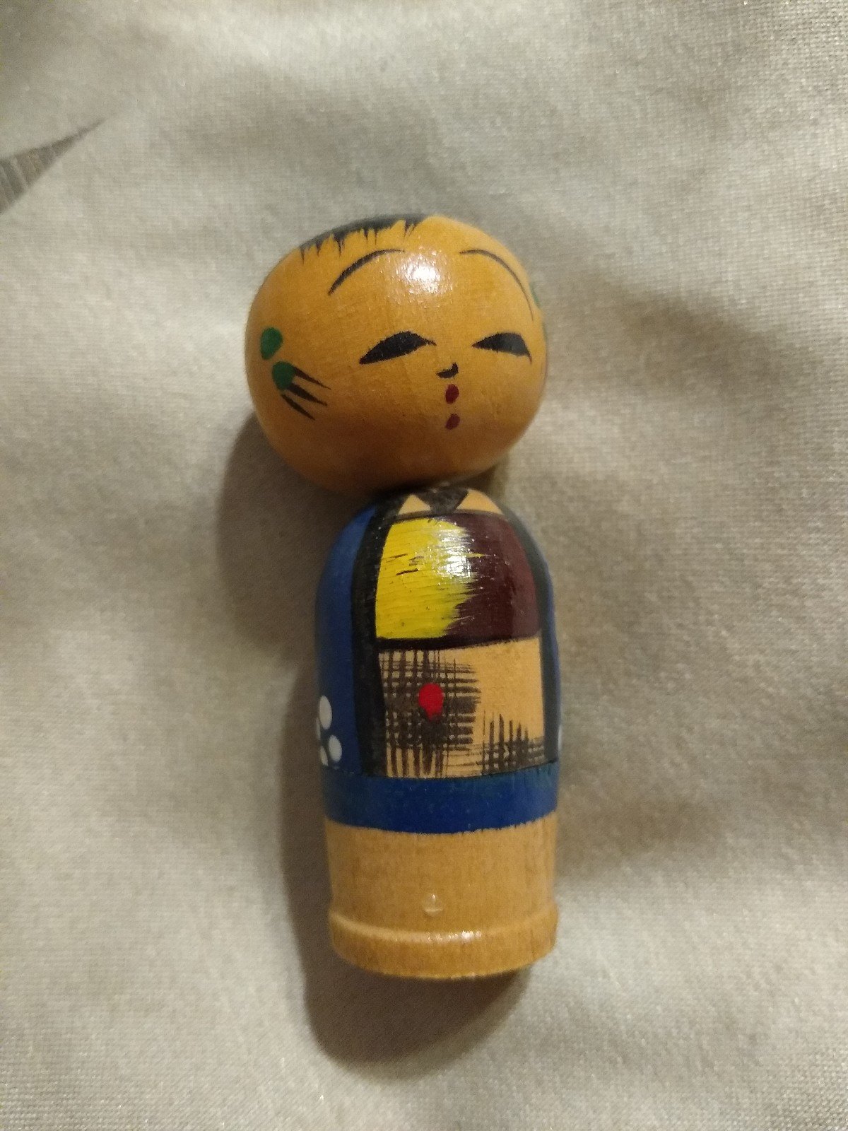 Vintage wood turned Kokeshi bobble head doll Japan Okinawa