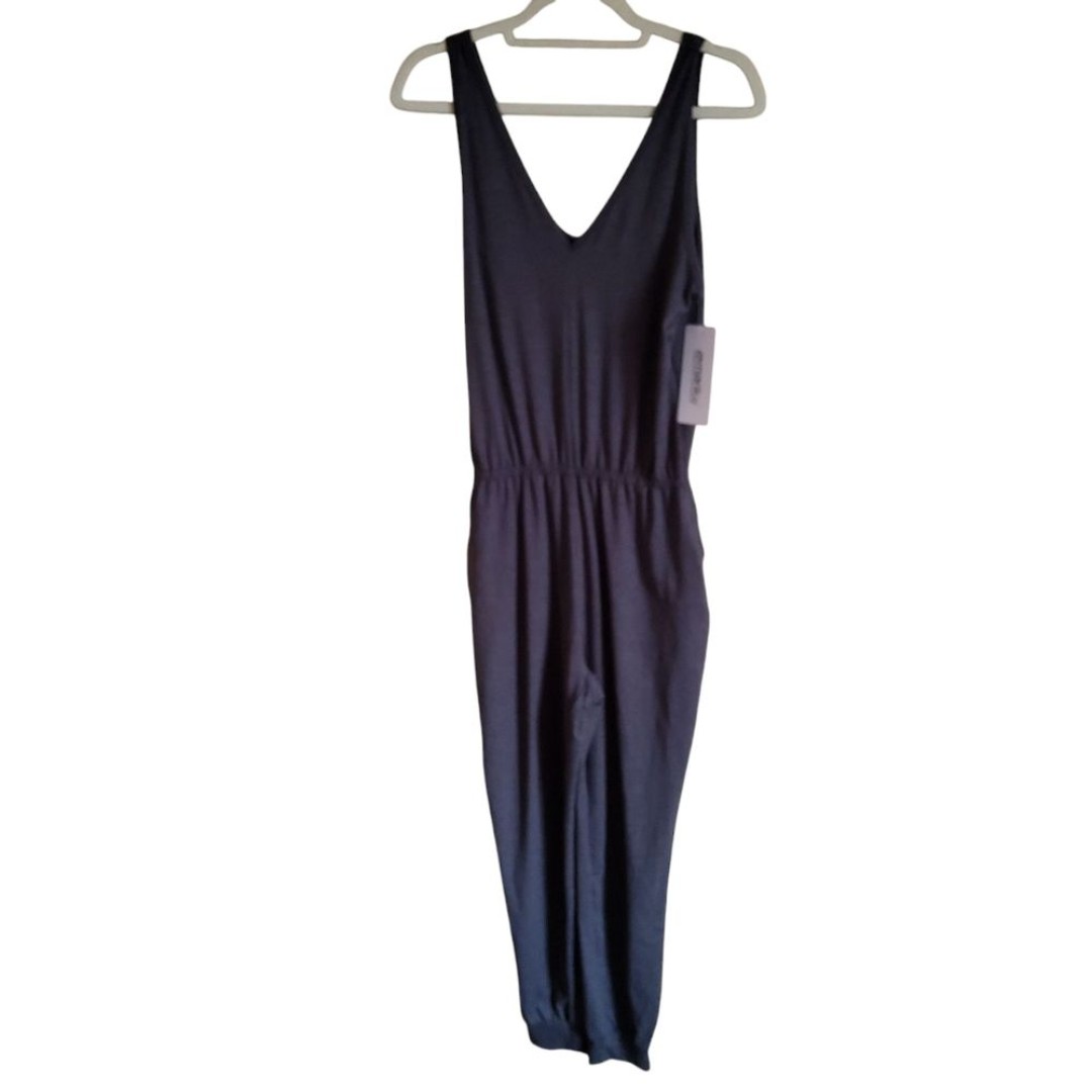 Marika Gray V-Neck Knit Tank Jumpsuit with Tapered Legs Size M New