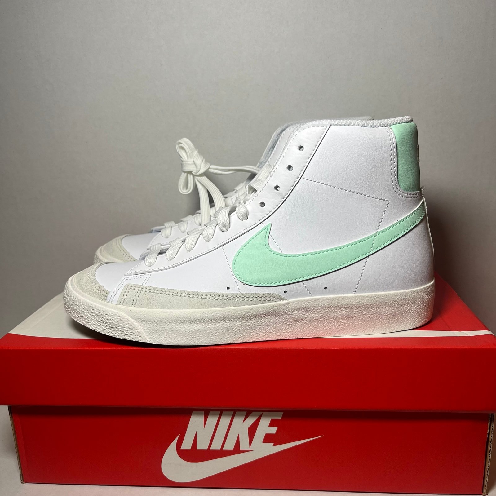 Youth Nike Blazer Mid 77 (GS) White Mint Green Dust (FZ3537 100) Sz 6.5 8w
