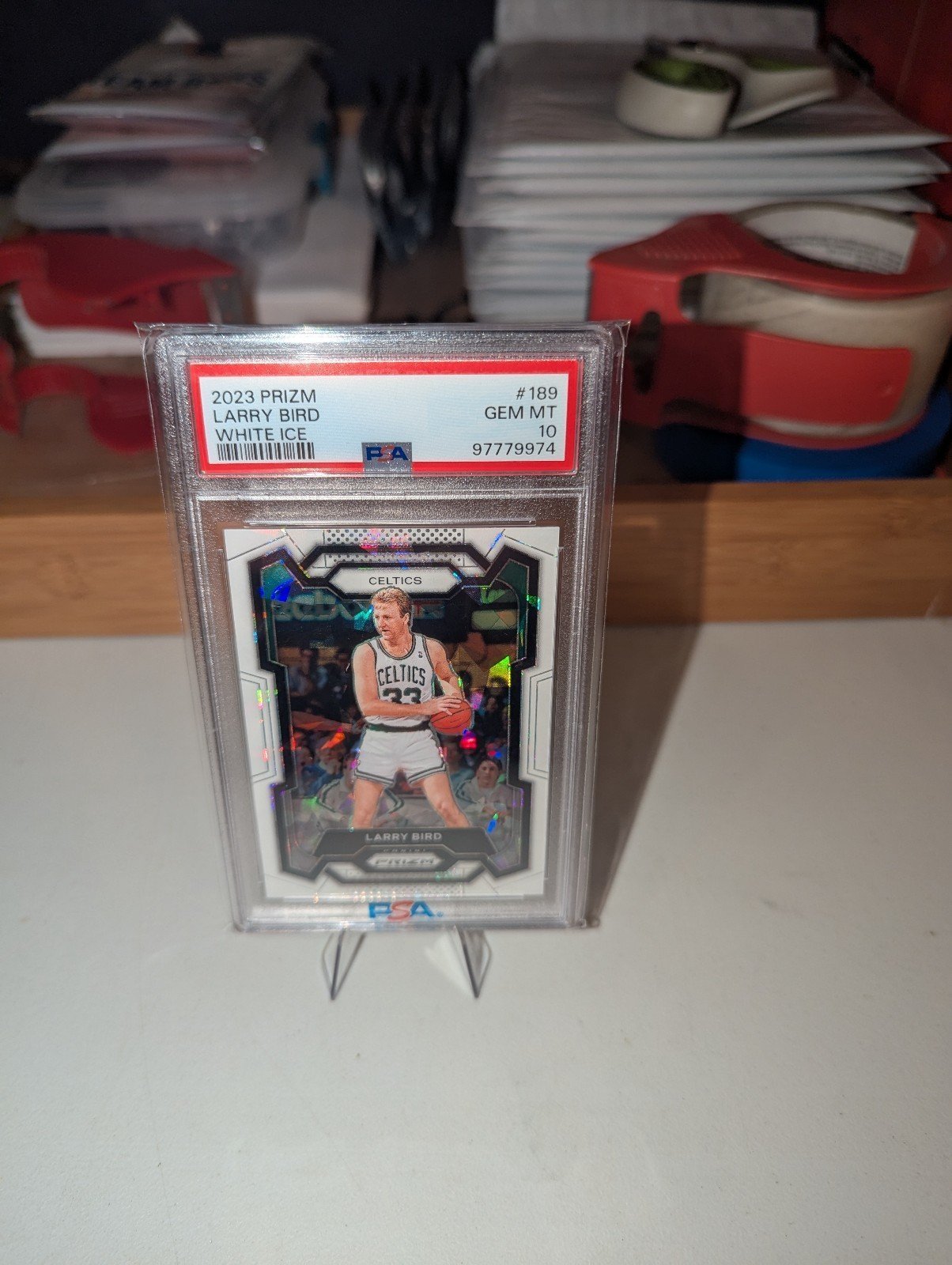 Larry Bird Prizm SSP White Cracked Ice #d 31/35 PSA 10!!! NEW