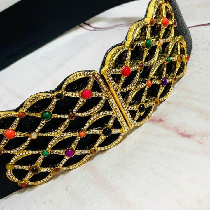 Ashneil Black Leather Belt Gold Buckle