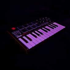 Akai Mini Keyboard