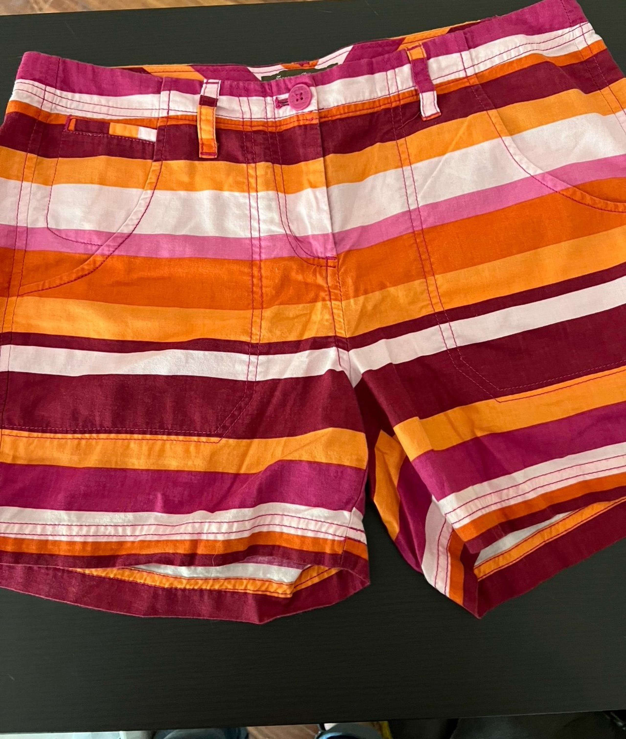Women’s Tommy Bahama striped Shorts size 8
