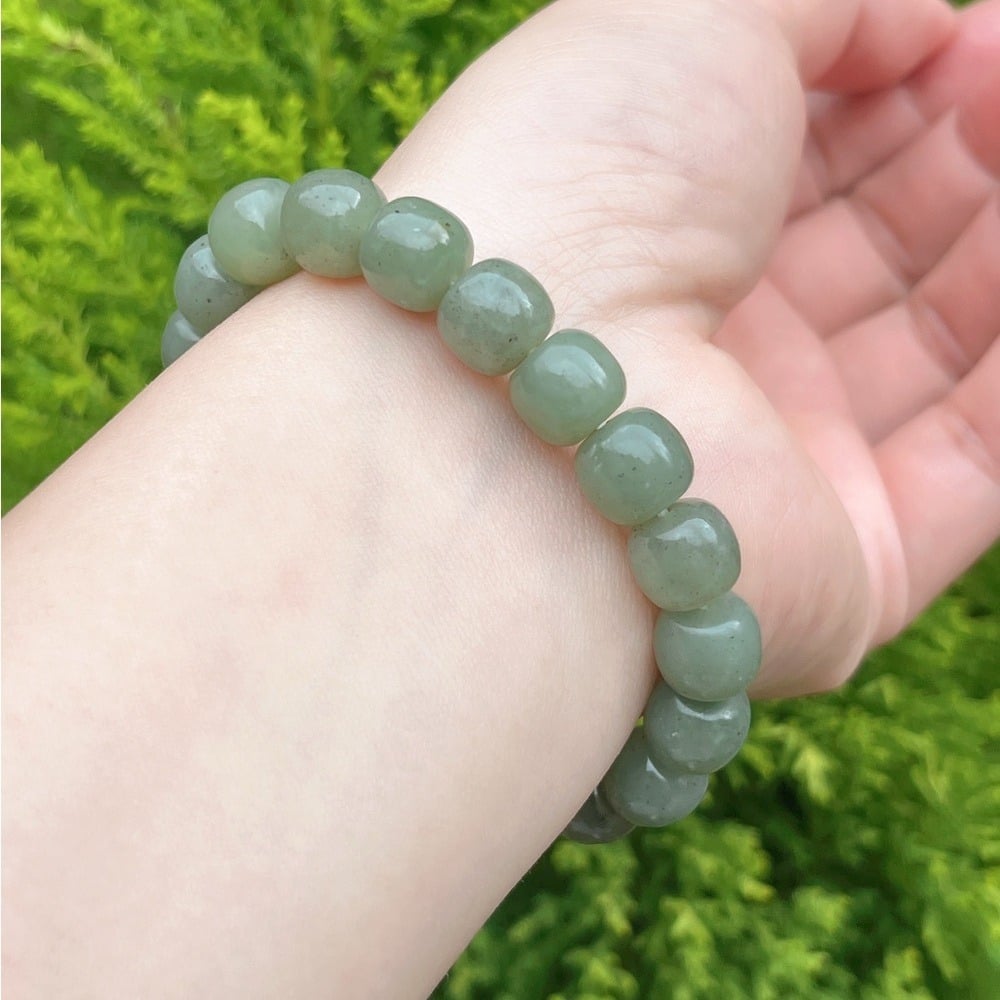 10mm barrel shape natural green jade bracelet